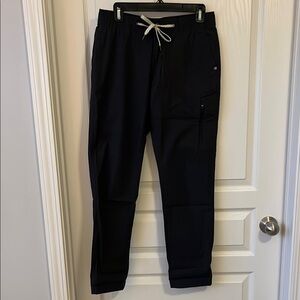 Women’s Vuori Black Ripstop Pants